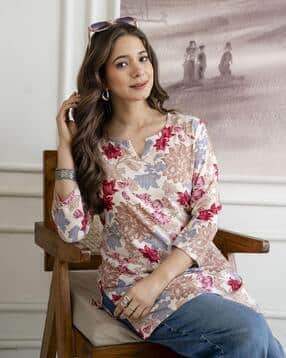 nyrika Women Floral Print Straight Short Kurti-picture-44