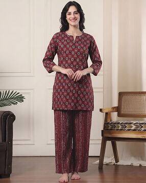 indreams Women Floral Print Top & Pyjamas -picture-45