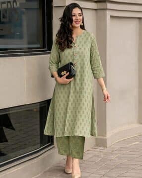 gosriki Women Block Print Straight Kurta Set With Dupatta-picture-35