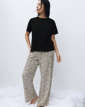 marks & spencer Women Micro Print T-Shirt & Pyjamas Set-picture-13