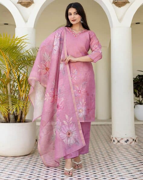 Bunch Of Colours Women Floral Straight Kurta Suit Set