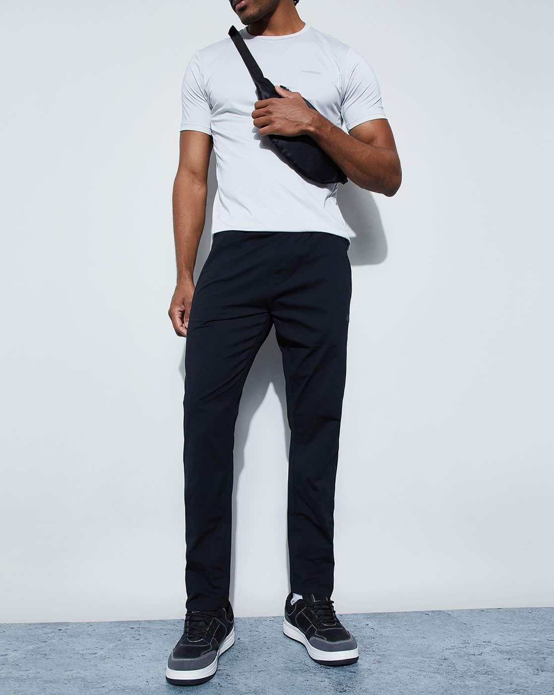 Men Mid-Rise Track Pants