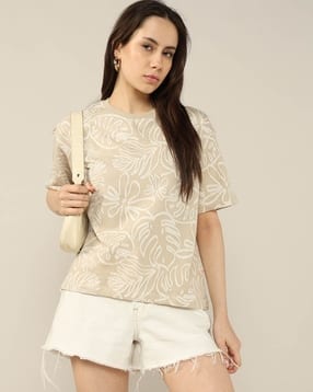 lee cooper Women Leaf Print Regular Fit Crew-Neck T-Shirt-picture-44