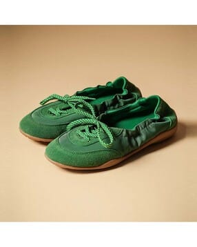 theater Women Lace-Up Sneakers-picture-43