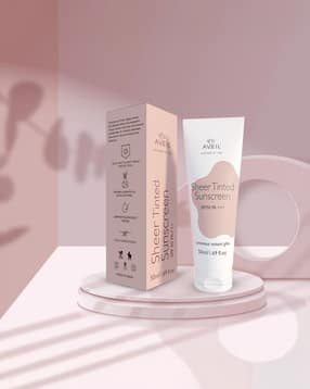 Sheer Tinted Sunscreen SPF 50 -image-9