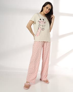 Women Graphic Print Cotton T-Shirt & Pyjamas Set-image-6