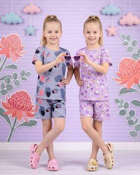 amreliya enterprise Girls Printed Set of 2 Shorts & T-Shirt Set-picture-40