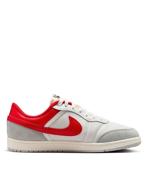 NIKE Men Air Jordan Skyline Low Sneakers