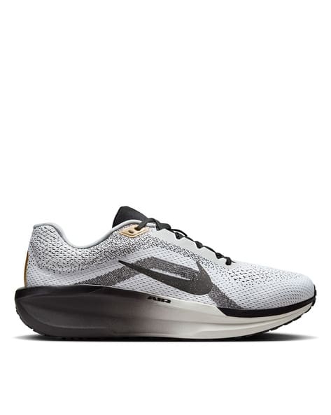 NIKE Men Winflo 11 SE Road Running Shoes