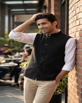 Men Regular Fit Nehru Jacket-image-47