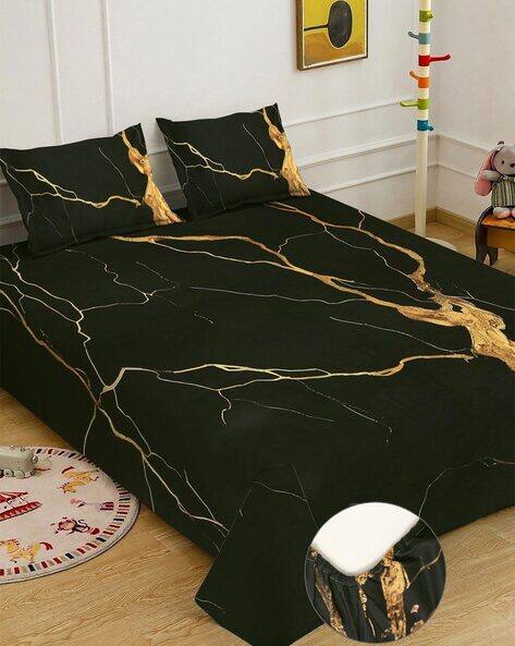 KLOTTHE Printed King-Size Bedsheet with Pillow Covers
