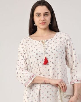 v-mart Women Rayon Printed Straight Kurta-picture-40