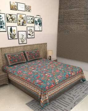 300 TC Floral Print King Size Bedsheet with Pillow Covers-image-19