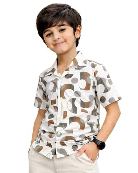 Kuchipoo Boys Printed Fitted Shirt with Short Sleeves