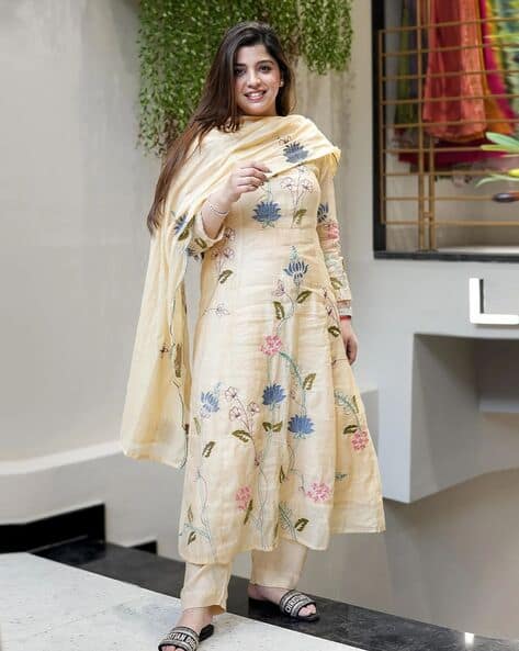 Indie Picks Floral Print A-Line Kurta with Pants & Dupatta