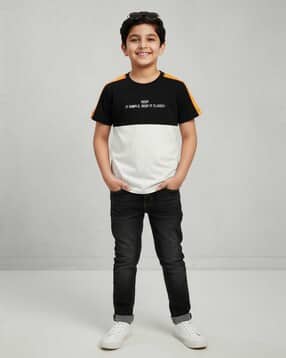 v-mart Boys Colourblock Regular Fit Round-Neck T-Shirt-picture-33