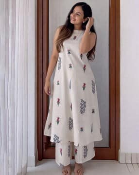 texstile Women Floral Print A-Line Kurta Set-picture-39