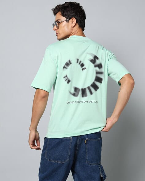 UNITED COLORS OF BENETTON Men Typographic Print Loose Fit Crew-Neck T-Shirt