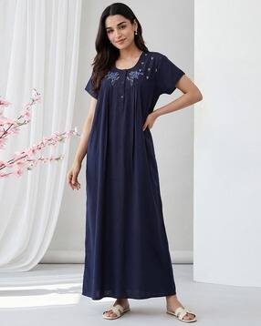 juliana dream Women Embroidered Round-Neck Nighty-picture-33