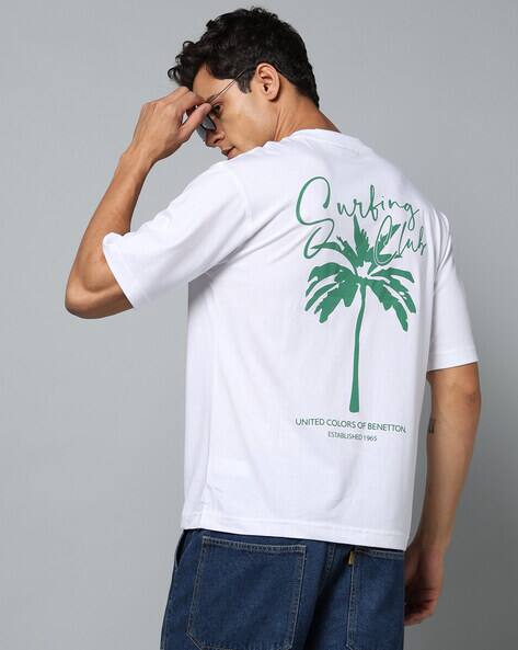 UNITED COLORS OF BENETTON Men Surfer Graphic Print Loose Fit Crew-Neck T-Shirt