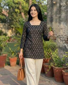 nyrika Women Printed Relaxed Fit Tunic-picture-23