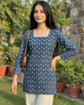 nyrika Women Relaxed Fit Floral Tunic-picture-53