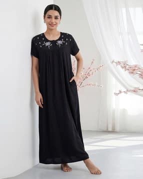 juliana dream Women Embroidered Round-Neck Nighty-picture-51
