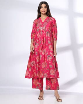 avaasa set Women Floral Print Flared Kurta-Bottom Set-picture-32