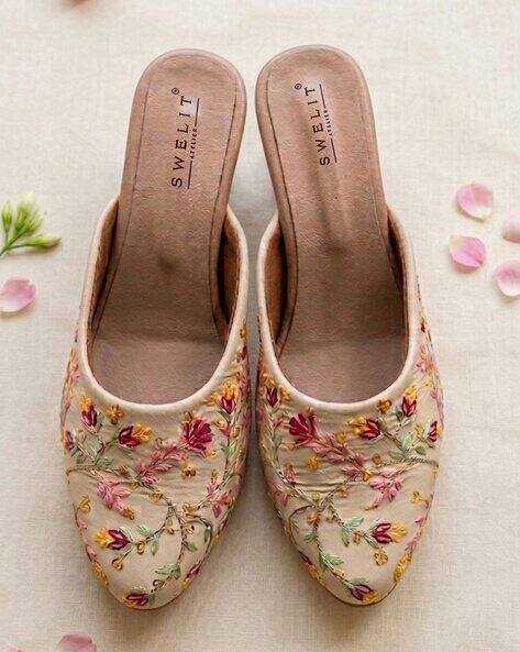SWELIT ATELIER Women Round Toe Heeled Sandals