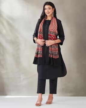 fabindia Women Ajrakh Print Stole-picture-16