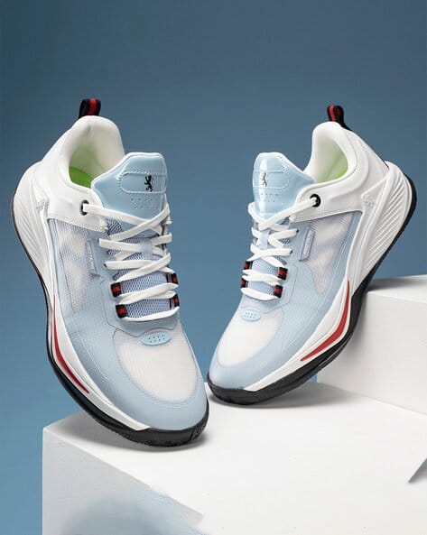 RED TAPE Men Colourblock Basketball Shoes