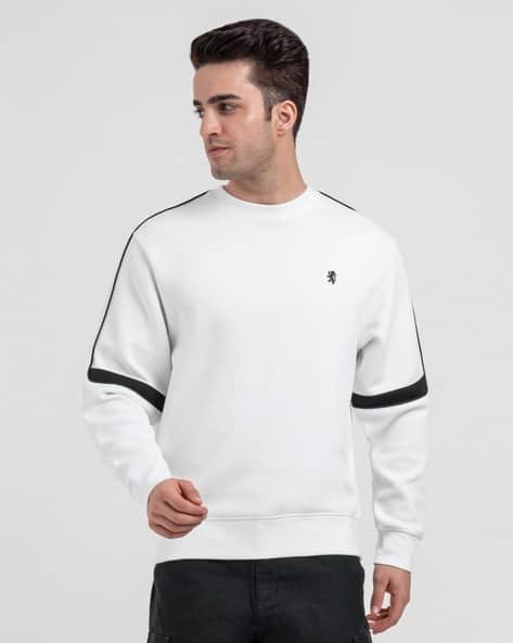 RED TAPE Men Regular Fit Crew-Neck Sweatshirt