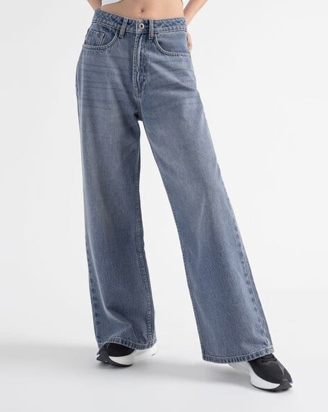 RED TAPE Women Washed Flared Jeans with Fly Button-Closure