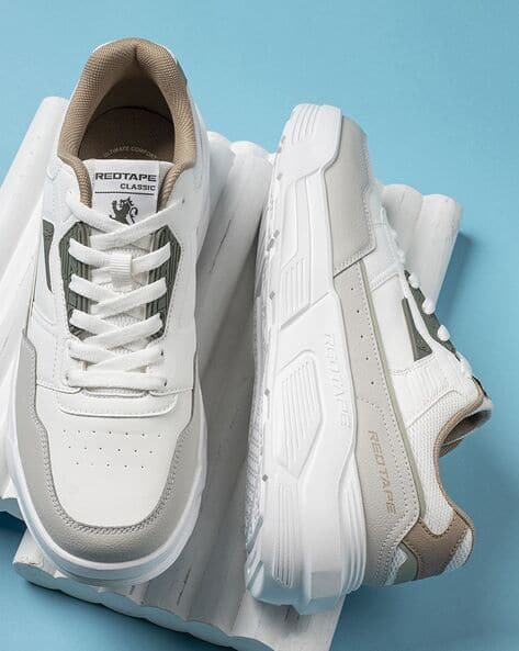 RED TAPE Men Low-Tops Sneakers