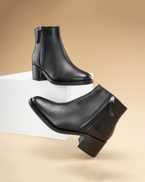 RED TAPE Women Round-Toe Ankle-Length Boots