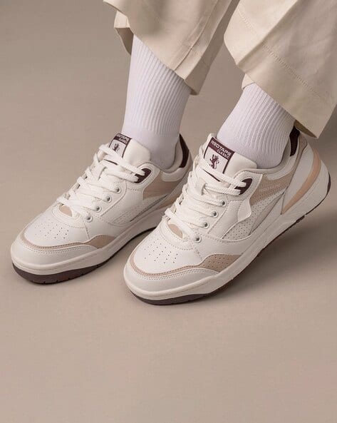 RED TAPE Women Round Toe Lace Up-Fastening Sneakers