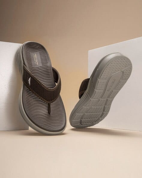 RED TAPE Men Slip-On Thong-Strap Flip-Flops