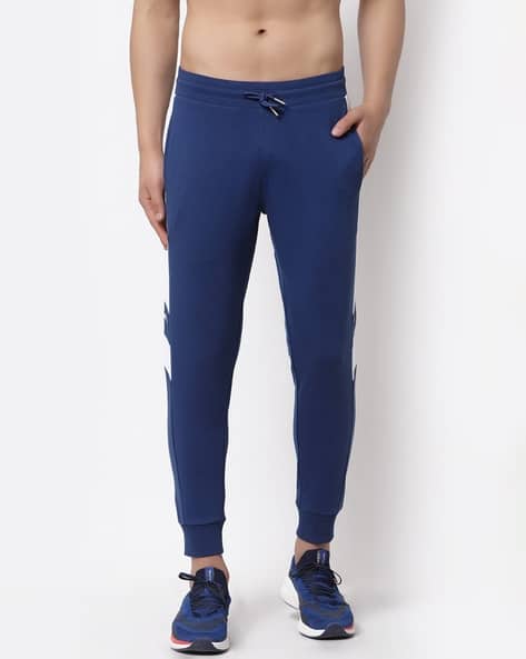 RED TAPE Men Mid Rise Joggers