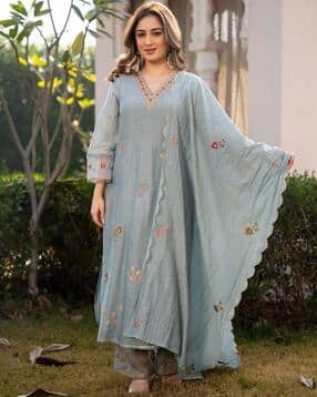 indie picks Embroidery Kurta Set-picture-31
