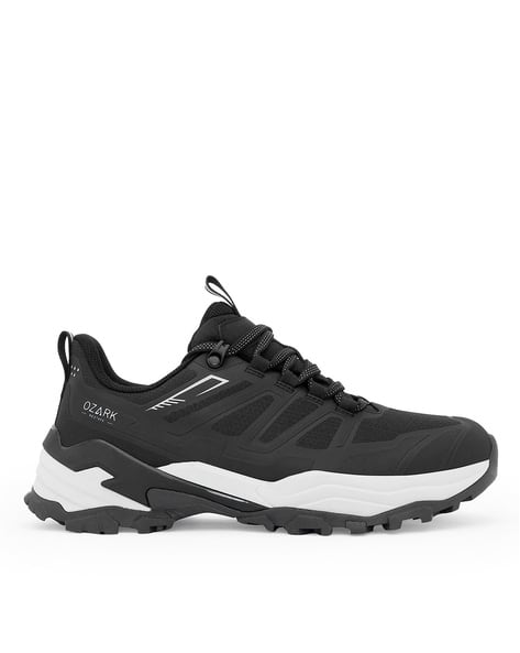 RED TAPE Men Round-Toe Outdoor Shoes