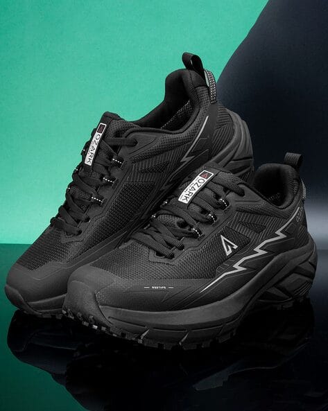 RED TAPE Men Round-Toe Outdoor Shoes