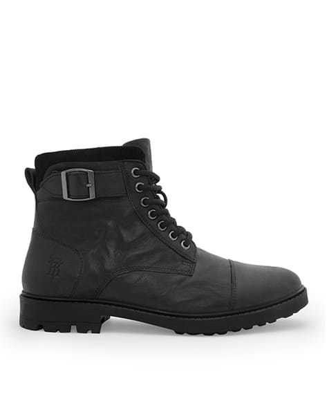 RED TAPE Men Ankle-Length Lace-Up Boots