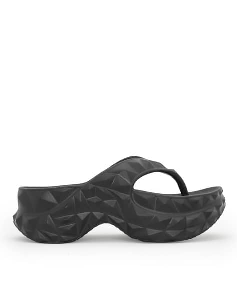 RED TAPE Women Thong Flip-Flops