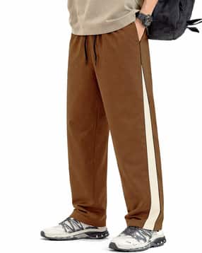 Men Colourblocked Mid-Rise Straight Track Pants-image-7