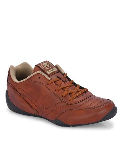 Men Round-Toe Shoes with Lace Fastening