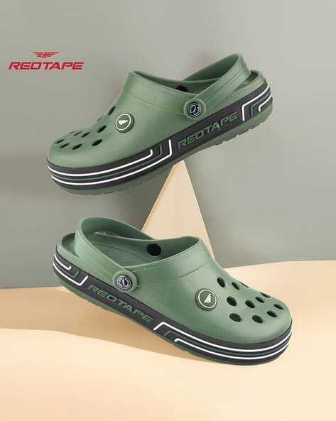RED TAPE Men Round-Toe Clogs with Sling Back