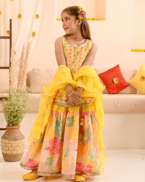 Pspeaches Embroidered Kurta Suit Set