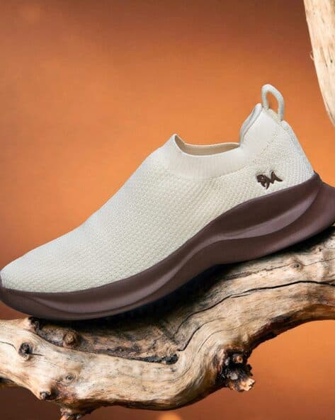 Men Round Toe Slip-On Shoes