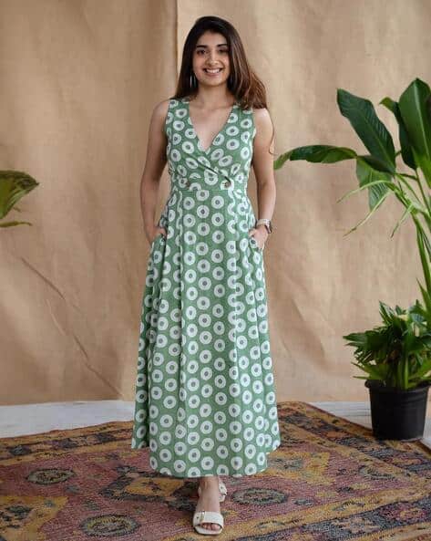 FABNEX Women Polka-Dot Angrakha Kurti
