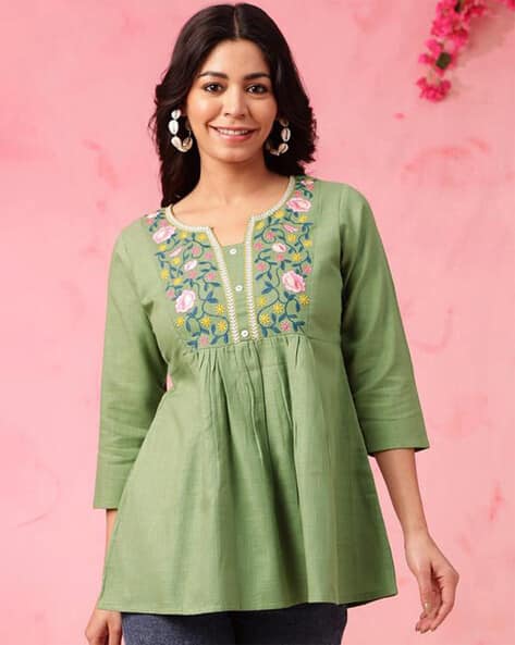 ASHRIFAB Women Embroidered Round-Neck Flared Tunic